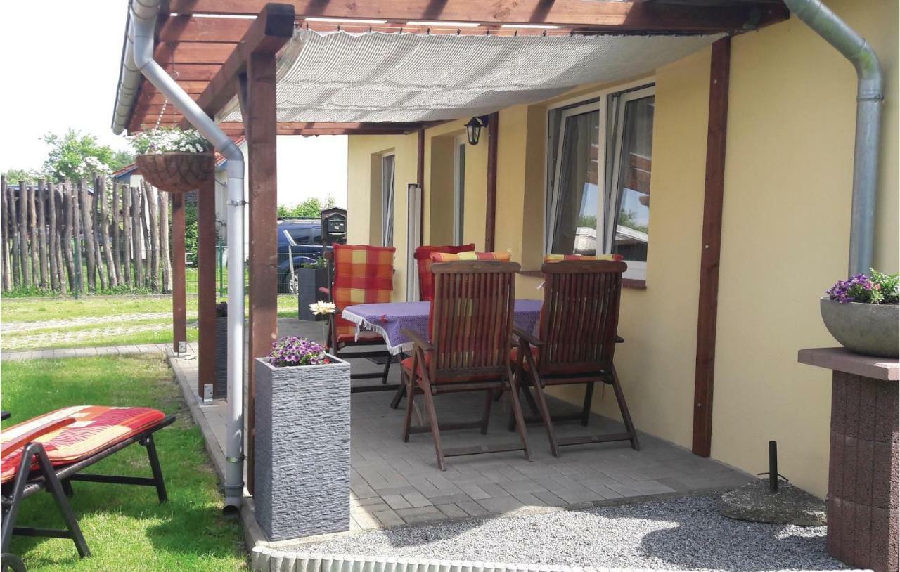 Awesome Home In Alt Schwerin With Wifi Esterno foto